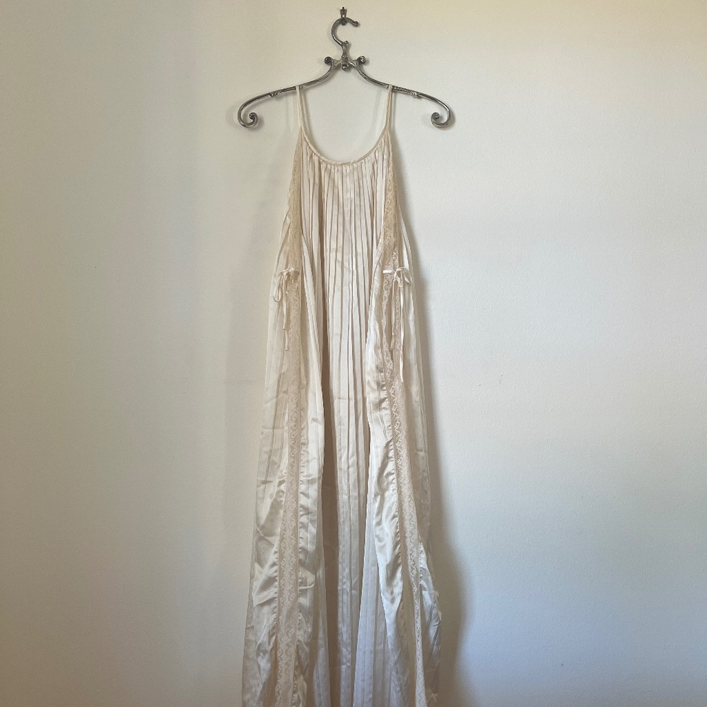 Eve Stillman • Ivory Silk and Lace Maxi Slip Dress • Size Medium